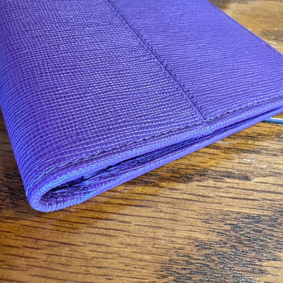 Damiani purple wallet. Brand new w/tags. 8.5” x 4.5”. BNWT. Excellent condition - Picture 5 of 9